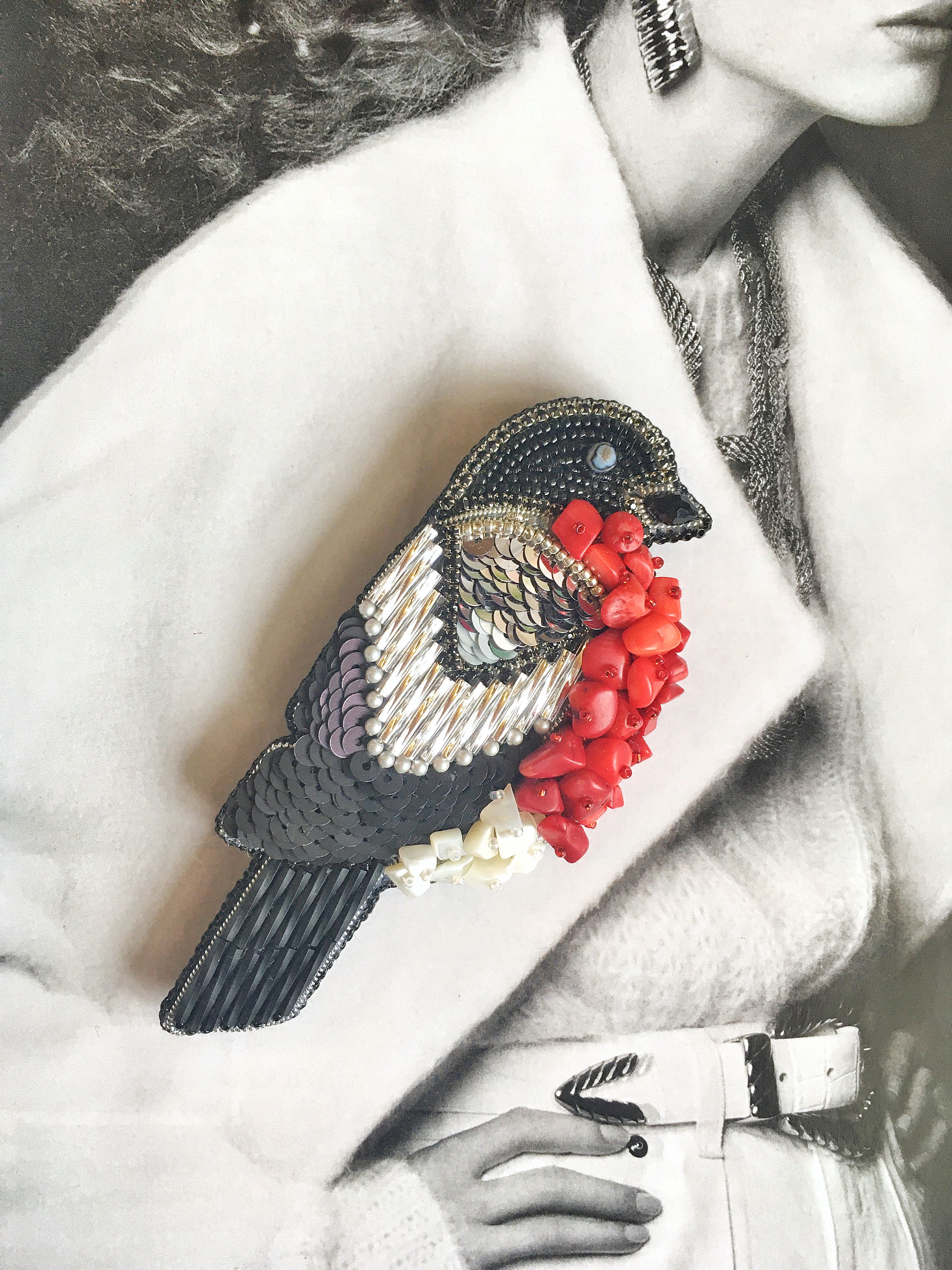 ожерелье птицы броши брошь украшение снегирь ручной работы бижутерия
