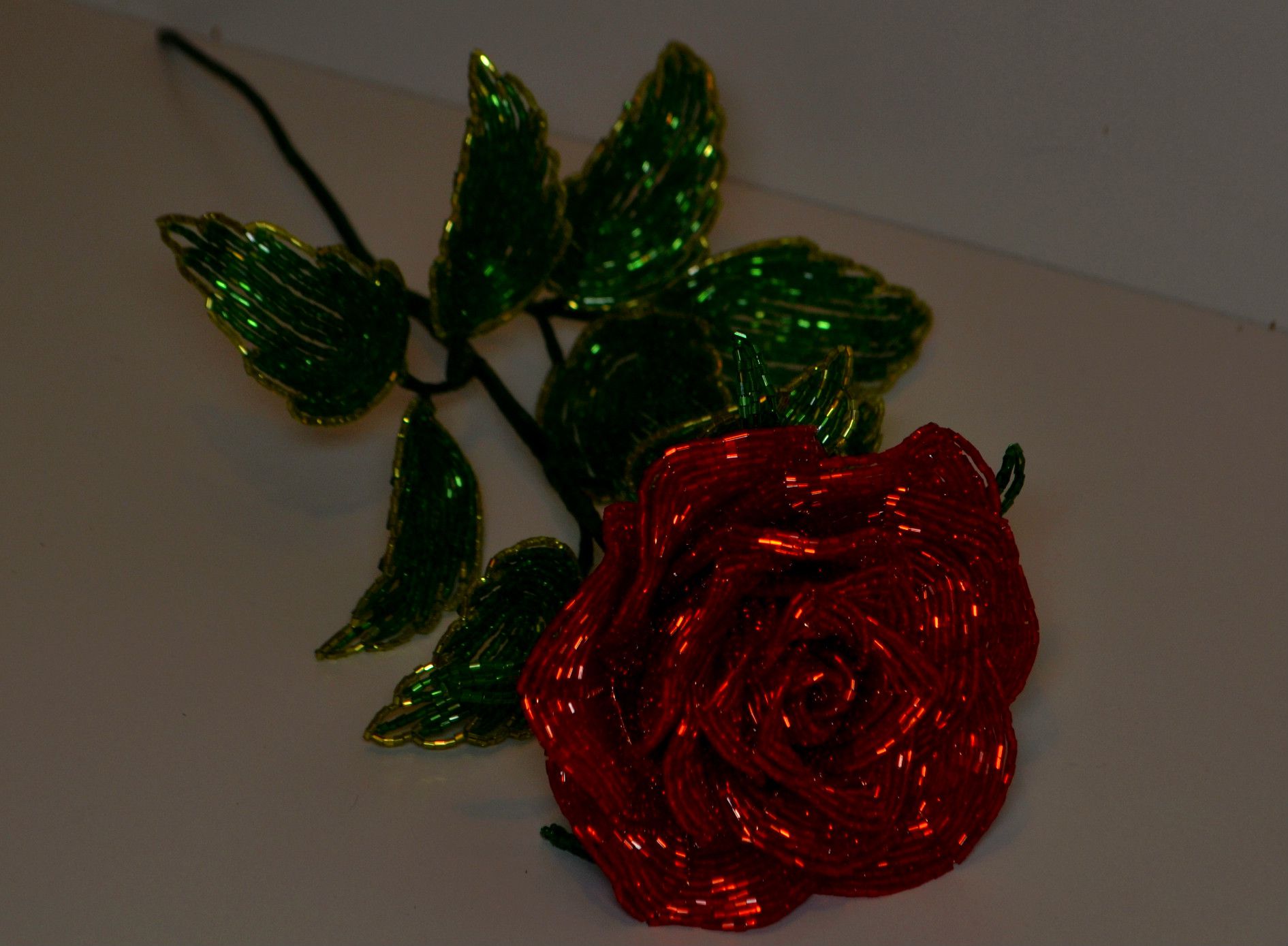 розы из бисера фото красивые