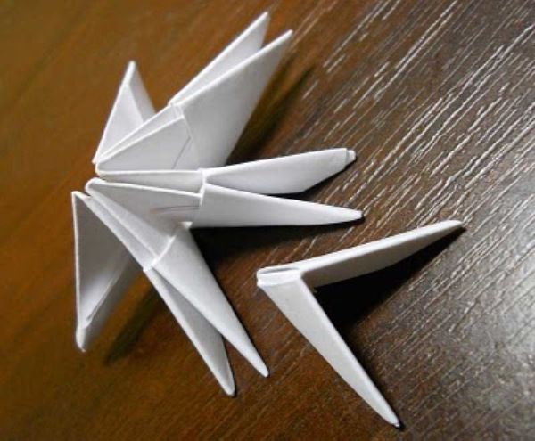 Оригами из бумаги: лебедь 4
