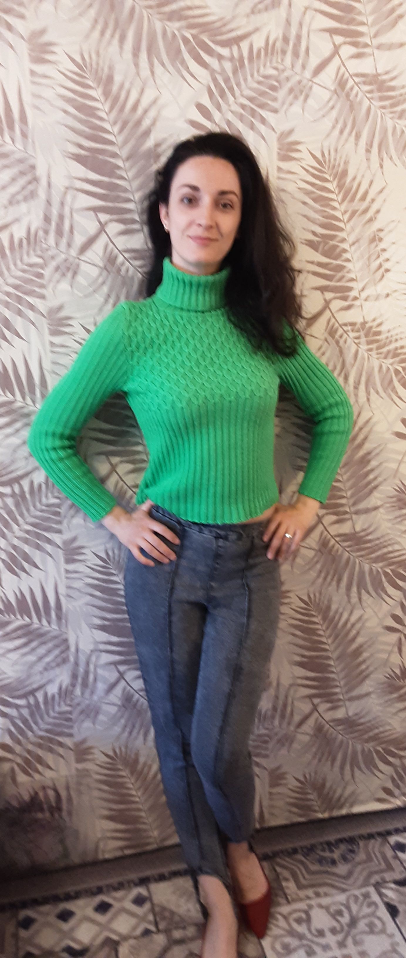 вязание женский свитер спицы