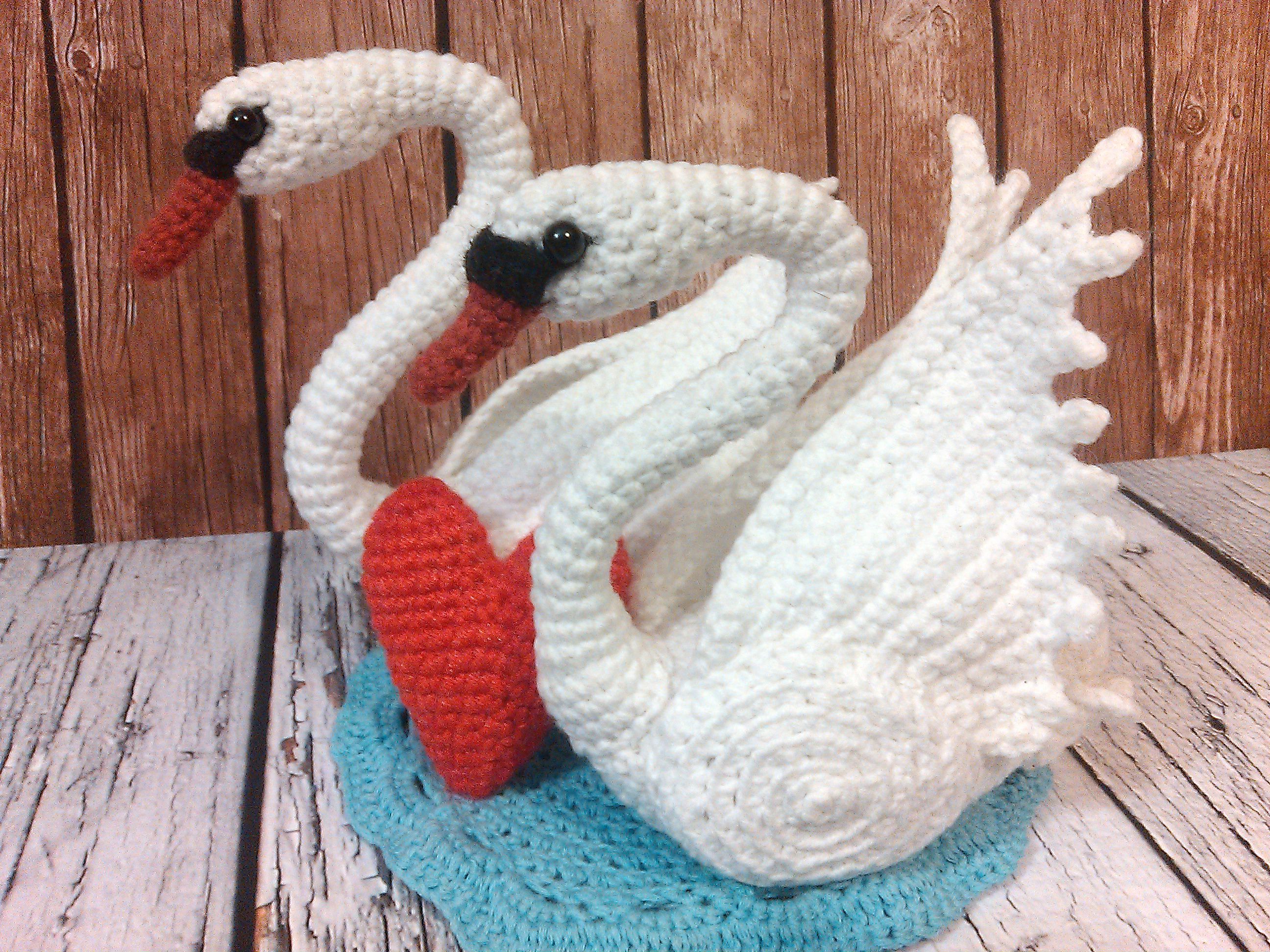 вязания лебеде. крючок "лебедь". вязания лебеде. крючок "лебедь". вязаные салфетки с лебедями.