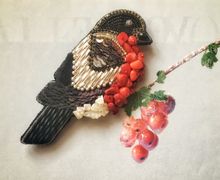 Брошь "Снегирь"