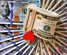 10 способов как оригинально подарить деньги на свадьбу