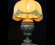 Настольная лампа в викторианском стиле!