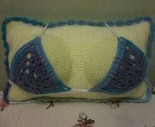 подушка-грудь