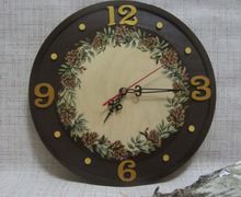 Венок из шишек