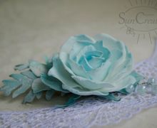 Нежное,зимнее украшение для волос..