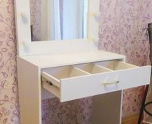 Гримерный стол