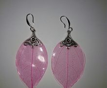 Серьги из скелетированного листа