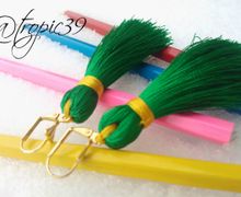 Изумрудные кисти