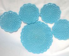 Комплект из салфетки и подставок