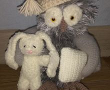 Сова сплюшка с подушкой и зайчиком