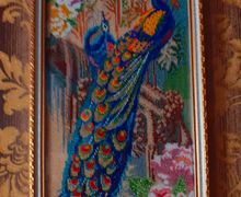 Павлины в саду