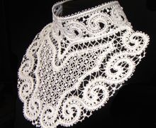 Кружевная манишка