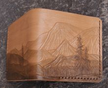 Портмоне с тиснением "горы"