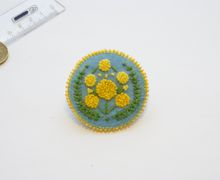 Брошь "Мимоза"