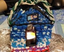 Подсвечник из полимерной глины "Дом"