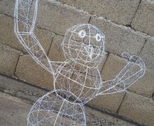 Скульптура из проволоки