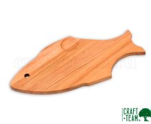 Доска для подачи блюд в форме рыбы - бук
