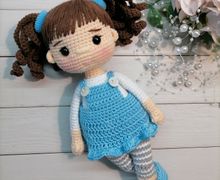 Вязаная кукла