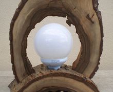 Деревянный LED настольный светильник из ореха, ручная работа