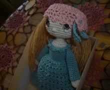 кукла вязаная
