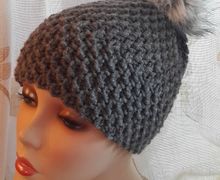 Шапочка с помпоном