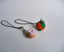 брелочки пончик и тыква