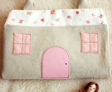 Сумочка-домик для куклы