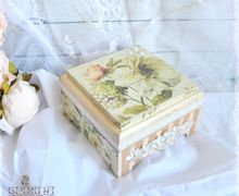 Роза со шкатулкой