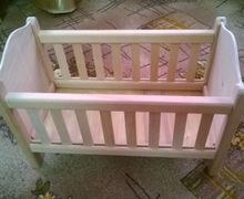 Деревянная кроватка