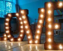 Деревянные буквы с подсветкой