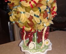 Топиарий из макарон