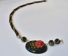 Колье с кулоном "Роза времени"