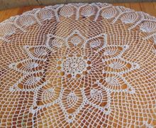 Скатерть ажурная с люрексом