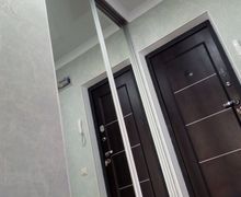 Зеркальный шкаф-купе