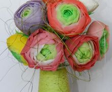 Краски лета — садовые лютики в технике керамической флористики