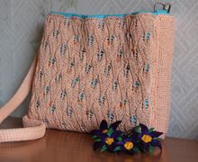 дамская вязанная сумочка