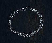 Тонкий венок-ободок из бусин