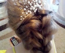 Жемчужный гребень в прическу