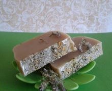 Натуральное мыло на травах