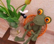 Лягушка вязаная