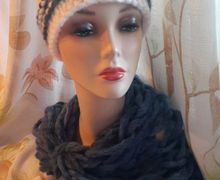 Комплект из шапочки и снуда