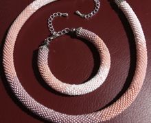Комплекты из бисера