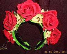 Ободки,венки и повязки на голову.