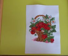 Земляника в корзинке