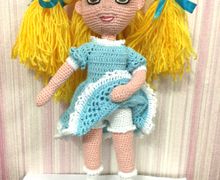 Вязаная куколка