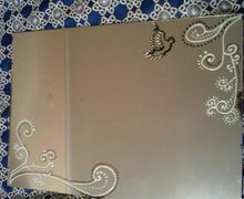 птица на зеркале