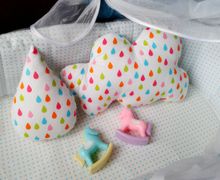 Подушки в детскую кроватку