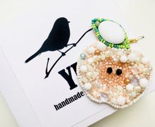 Брошь морозное яблоко